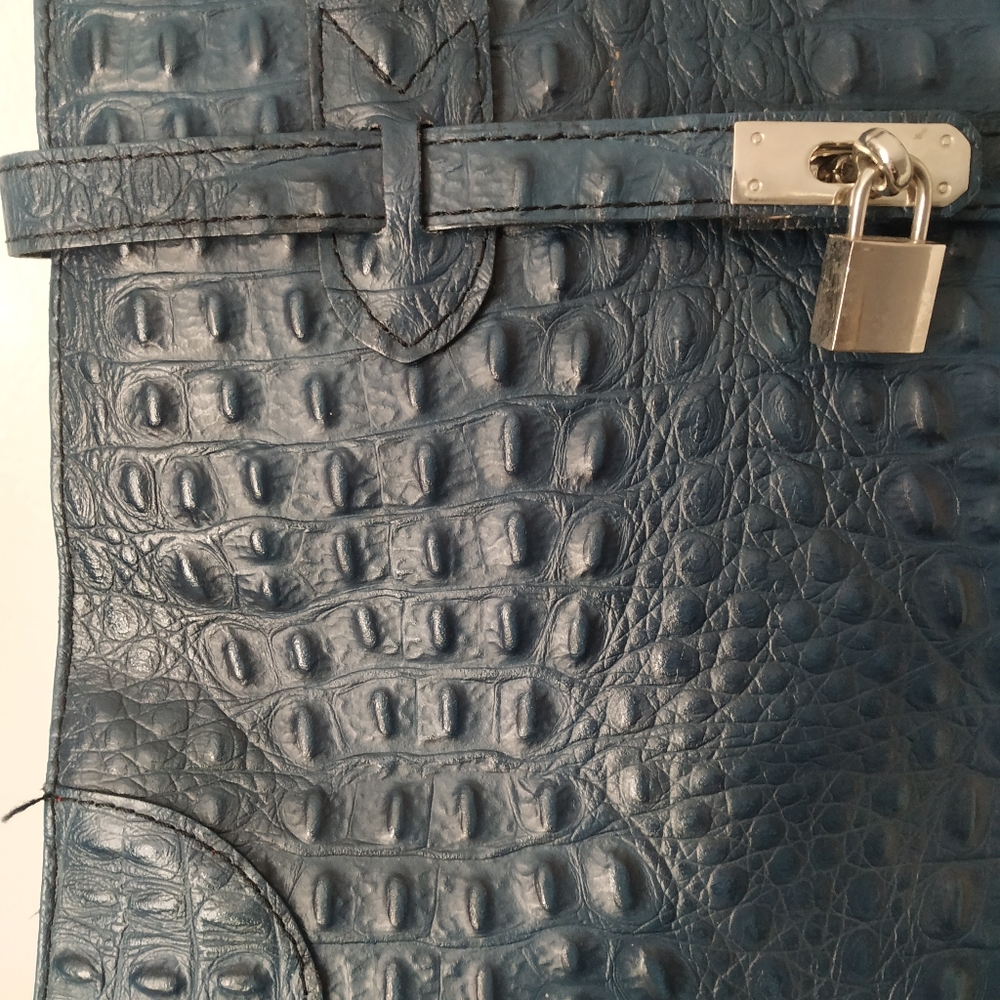 Genuine Leather Navy Blue Purse - Picture 2 of 6